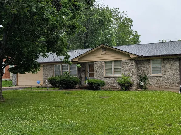 215 Forrest Dr, Lawrenceburg, KY 40342