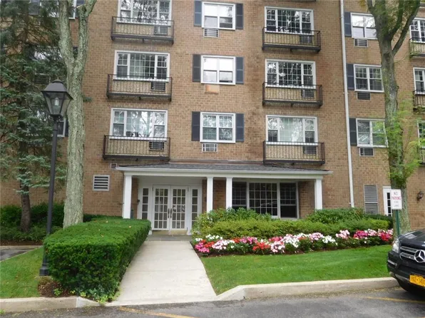 3 Consulate Drive #1-N, Tuckahoe, NY 10707