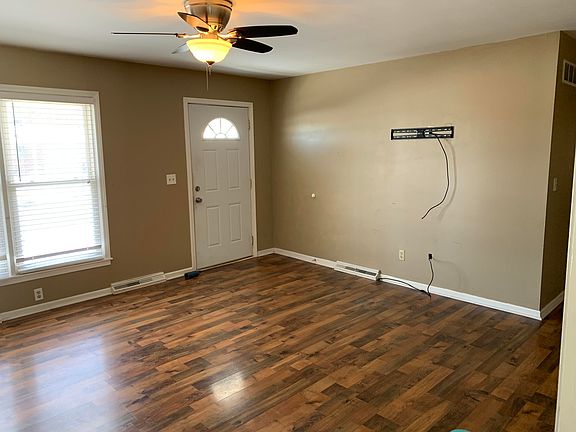 5th image of 1138 Stonehaven Ave
