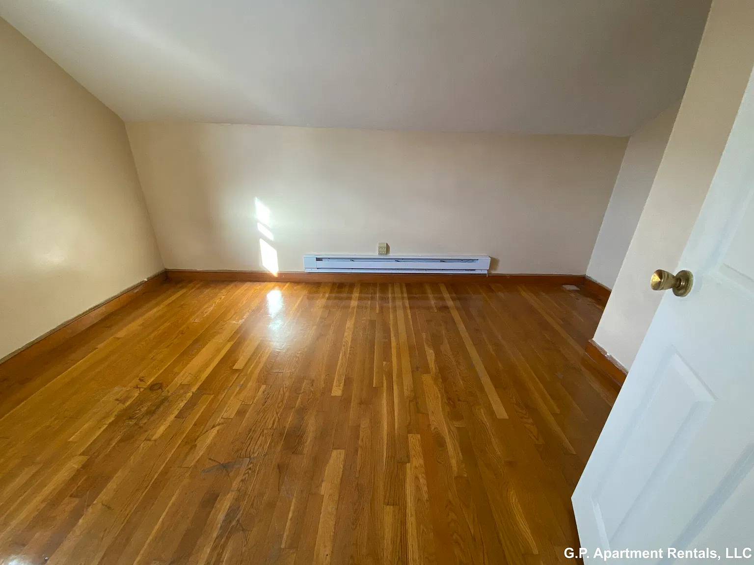 1 bed, 675 sqft, $1,700 — Photo 2