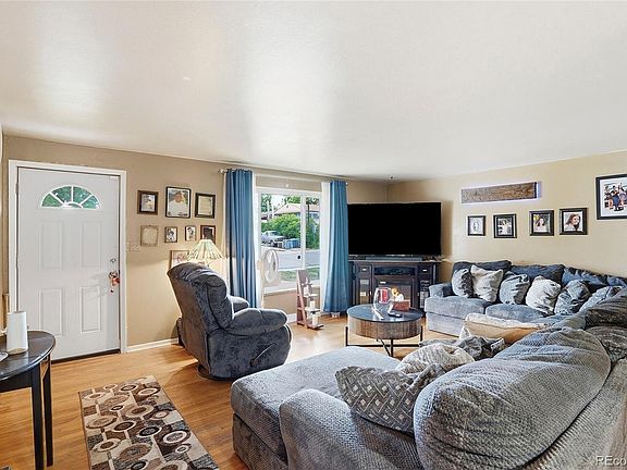 3rd image of 6895 W Bayaud Avenue