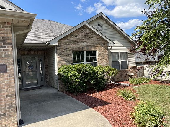 3rd image of 4907 Bullhead Ln