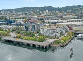 1830 NW Riverscape St APT 801, Portland, OR 97209