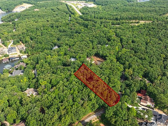 4th image of 50 Greystone Ln