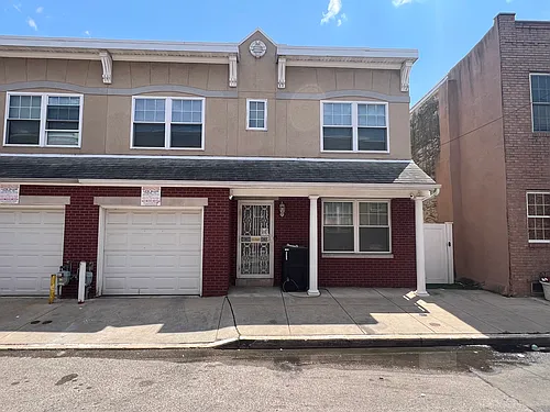 2312 Cross St Photo 1