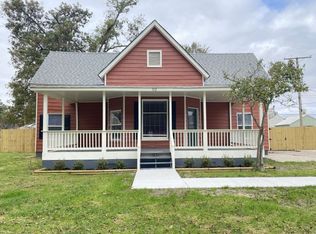 112 College St, Lonoke, AR 72086