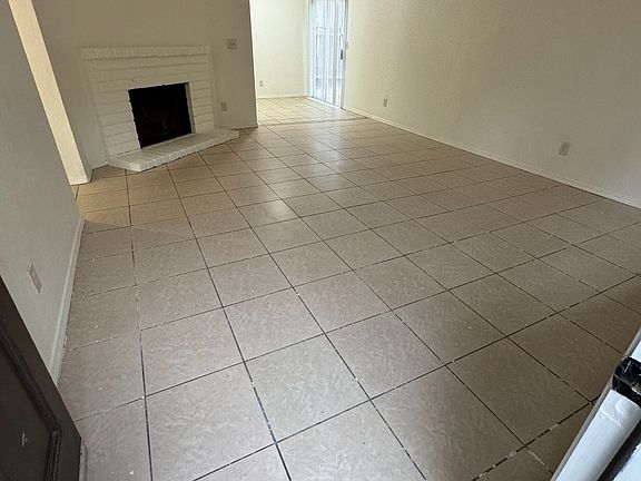 3rd image of 8509-8515 Kelley Dr #8511