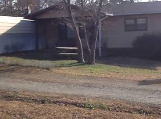 101 Panther Brook Ln, Clarkesville, GA 30523