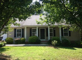 1193 Robinwood Ln, Cookeville, TN 38501