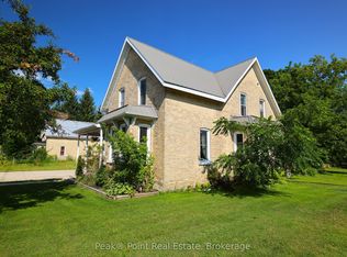 24 Queen St E, South Bruce Peninsula, ON N0H1P0