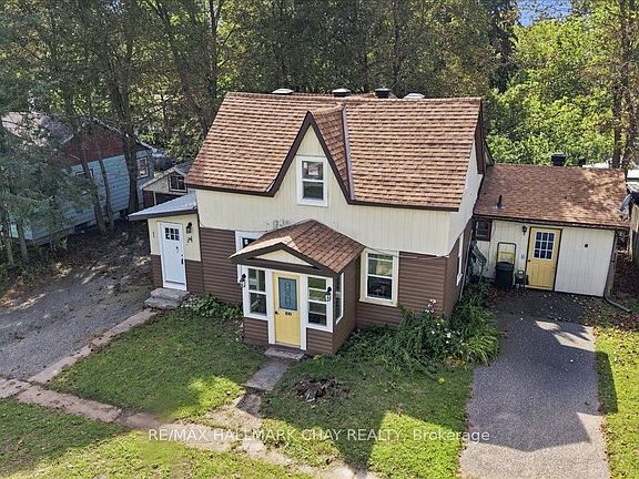 2nd image of 635 1st St S