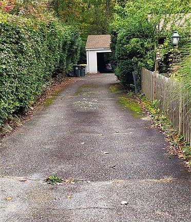 5th image of 29 Woodland Ave