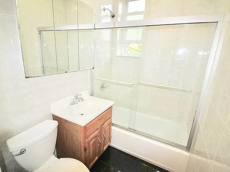 202 Marine Ave #C2 — Photo 7