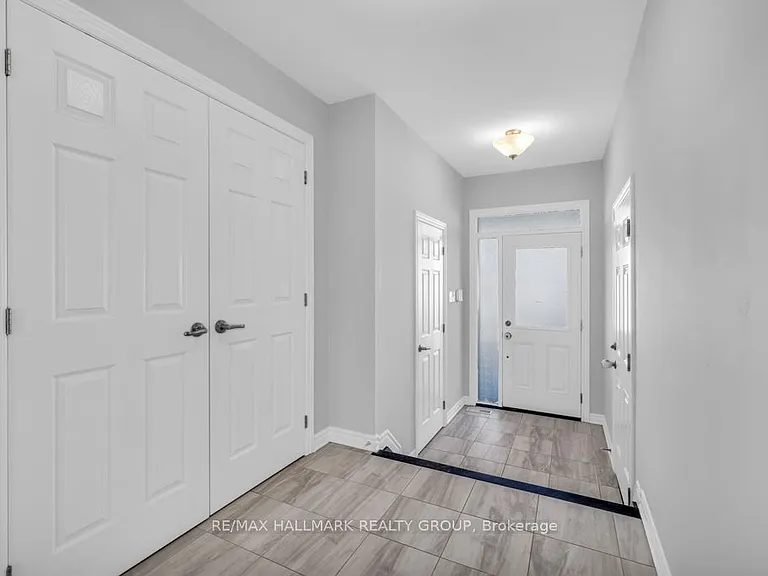 600 Parade Dr — Photo 2