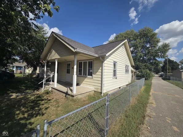 41 N Ross St, Columbus, IN 47201