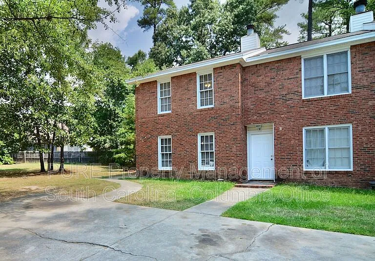 121 Manorwood Ct #C — Photo 42