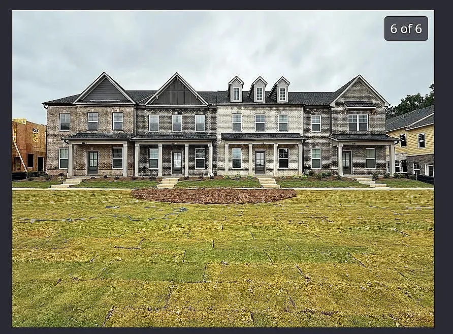 3120 Marbella Cir