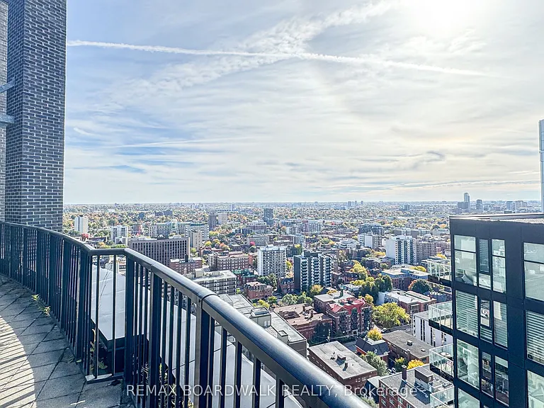 40 Nepean St #1206 — Photo 35
