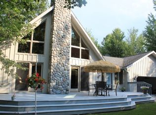 1215 N Huron Rd, Linwood, MI 48634