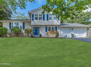 308 Glendale Dr, Toms River, NJ 08753