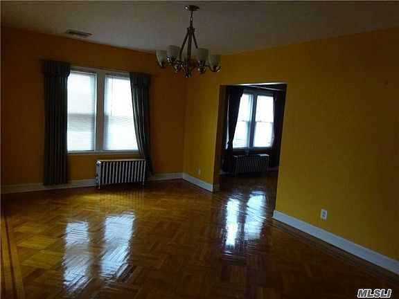 2nd image of 11602 222nd St