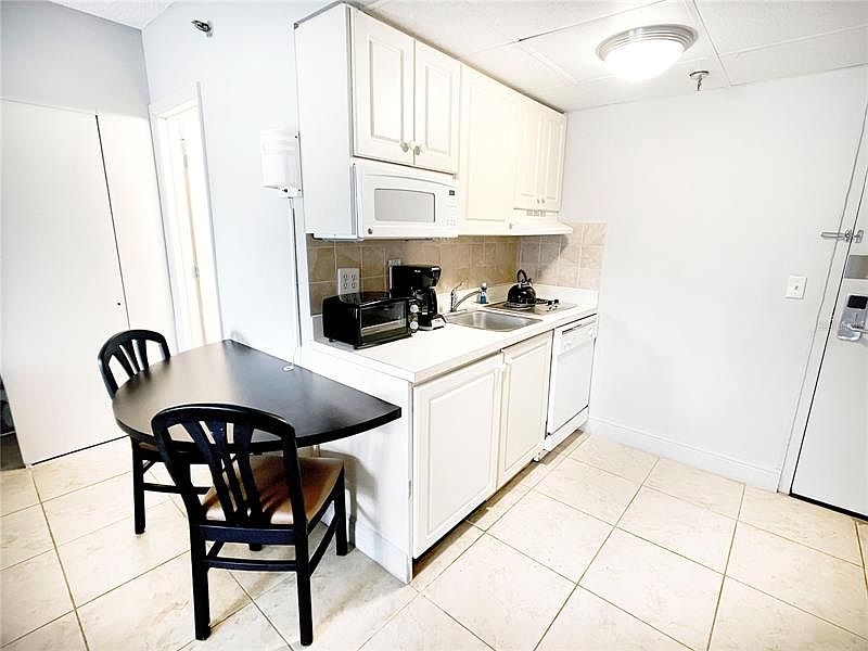 6165 Carrier Dr Orlando, FL, 32819 Apartments for Rent Zillow