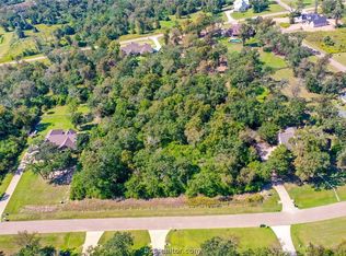 Edinburg Trl, Iola, TX 77861