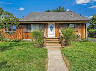 37 Cindy Cir, Milford, CT 06460