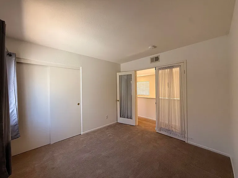 5430 Panoramic Ln — Photo 14