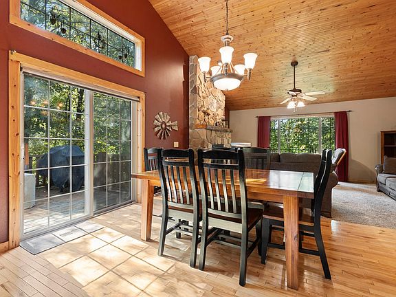 5th image of 29683 Percheron Dr