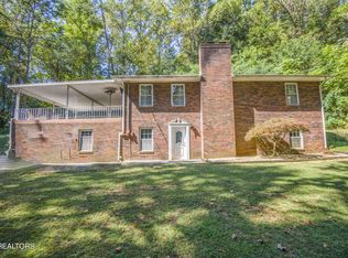 329 Hidden Valley Rd, Clinton, TN 37716