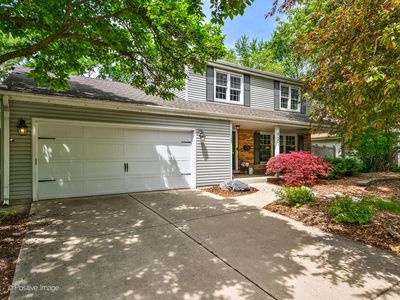 421 S River Rd, Naperville, IL, 60540