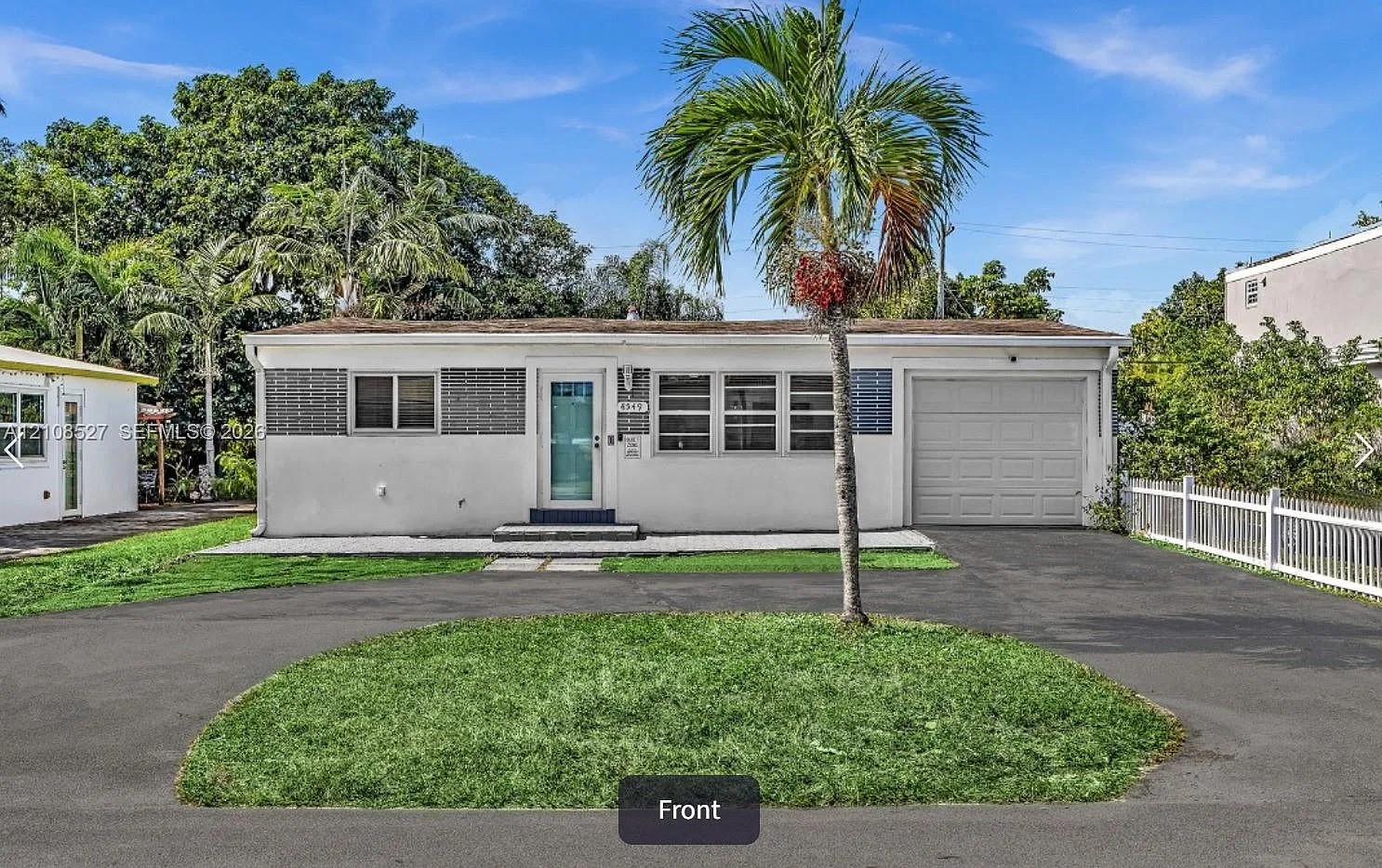 Broward Heights — Photo 1