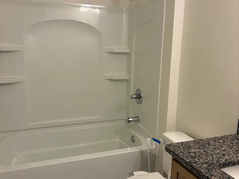 765 Walker Sq #4C — Photo 7