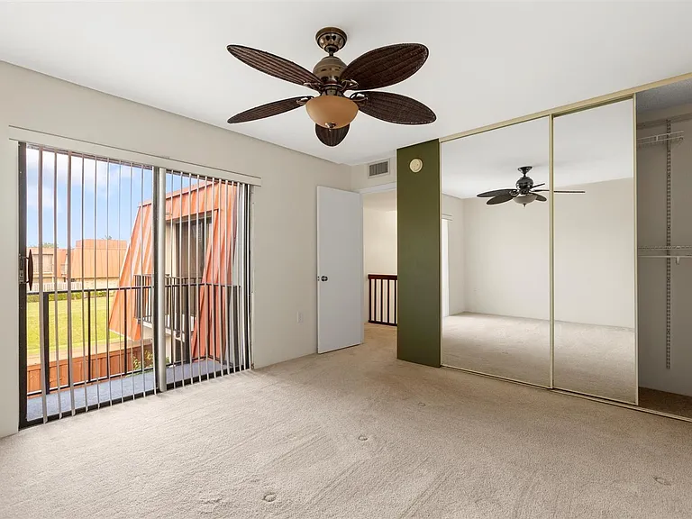 3229 Gardens East Dr #C — Photo 13