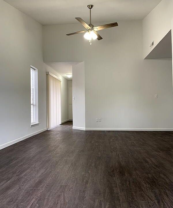1st image of 2243 Donna Dr