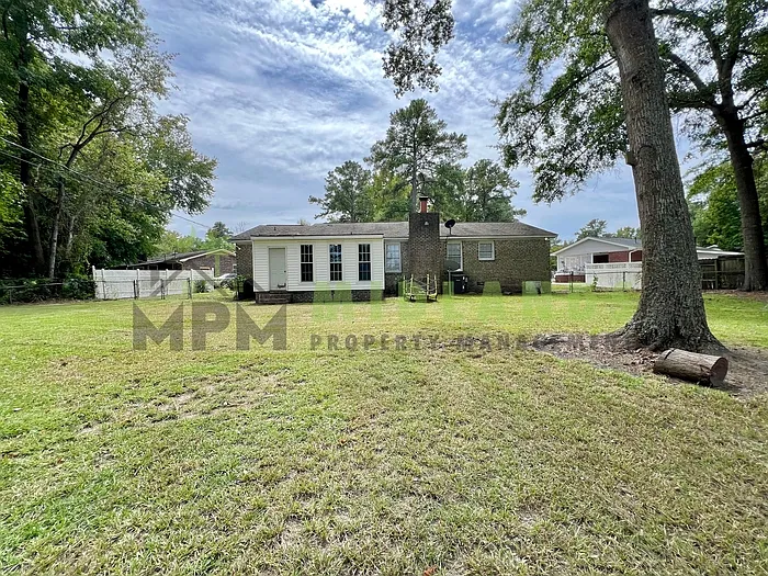 357 Creighton Dr — Photo 35