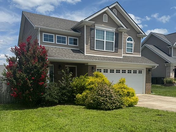 2nd image of 111 Castanet Ct