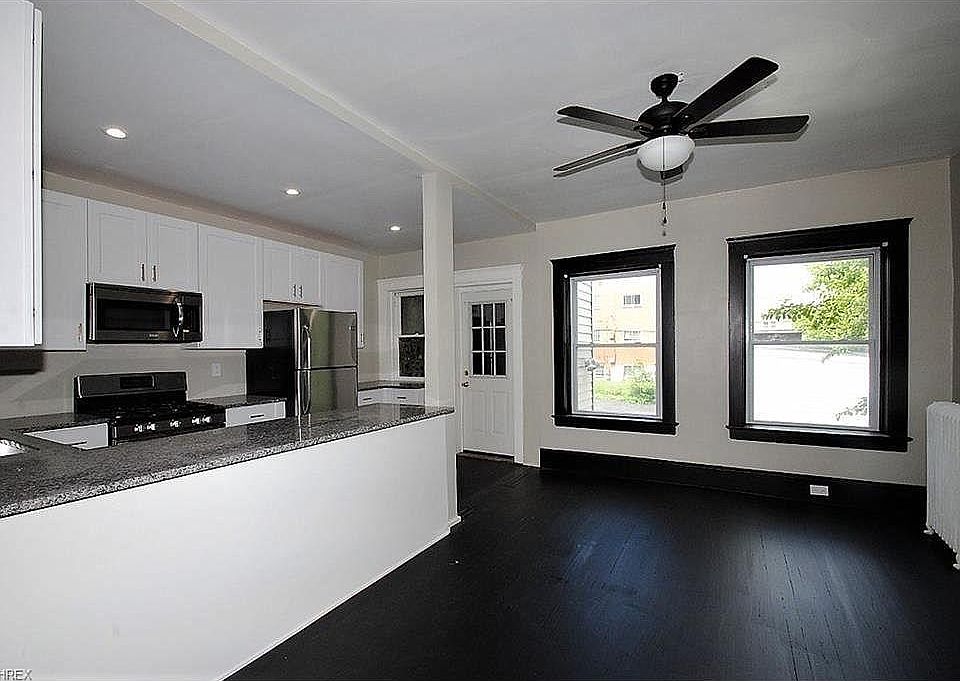 1st image of 1374 Cove Ave APT 2
