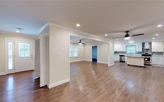 2nd image of 5353 Berkley Dr