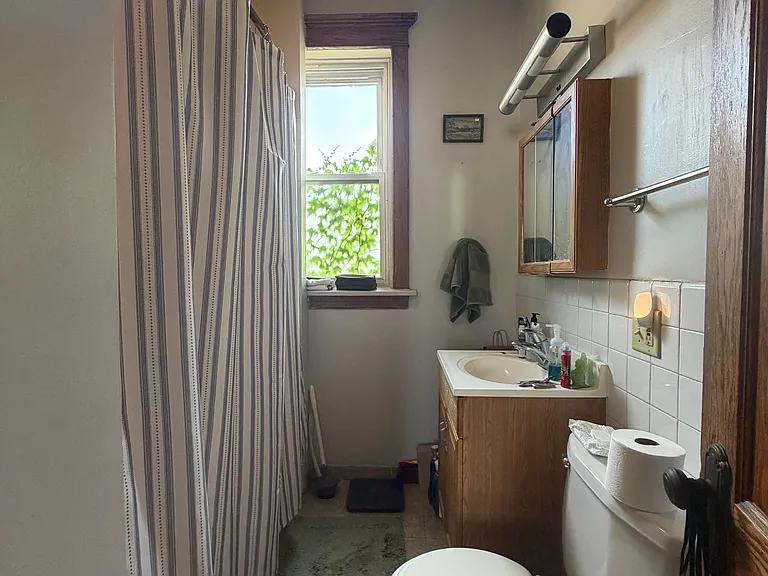 2807 N Francisco Ave #1 — Photo 7