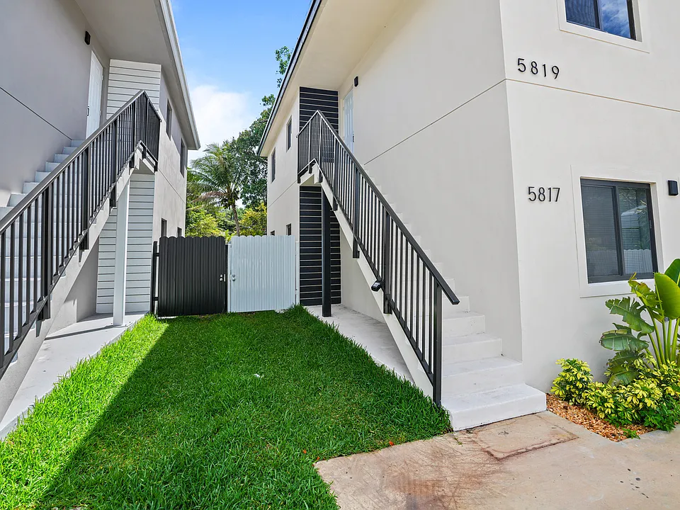5819 NW 30th Ave #5819