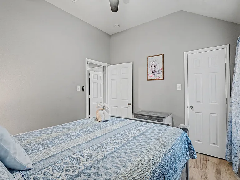 2409 Mallard Dr — Photo 37