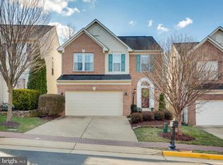 8827 Carpenters Hall Dr, Lorton, VA 22079