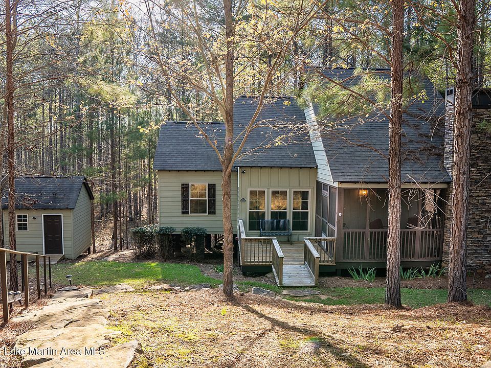 1st image of 214 Camp Cir