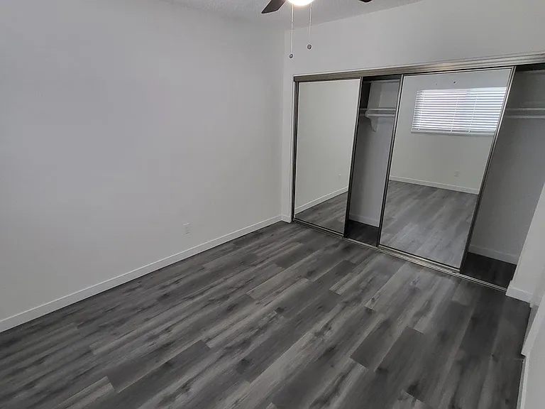 611 S Fir Ave — Photo 7