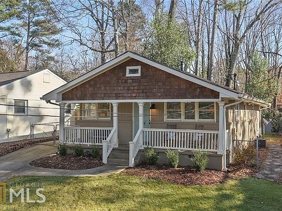 2nd image of 1139 Palafox Dr