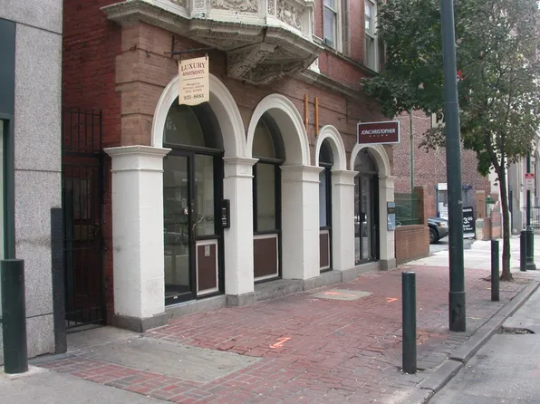 201 S 12th St #4B, Philadelphia, PA 19107