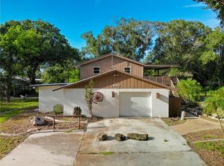 690 Myakka Rd, Sarasota, FL 34240