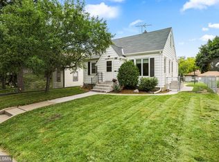 699 36 1/2 Ave NE, Minneapolis, MN 55418